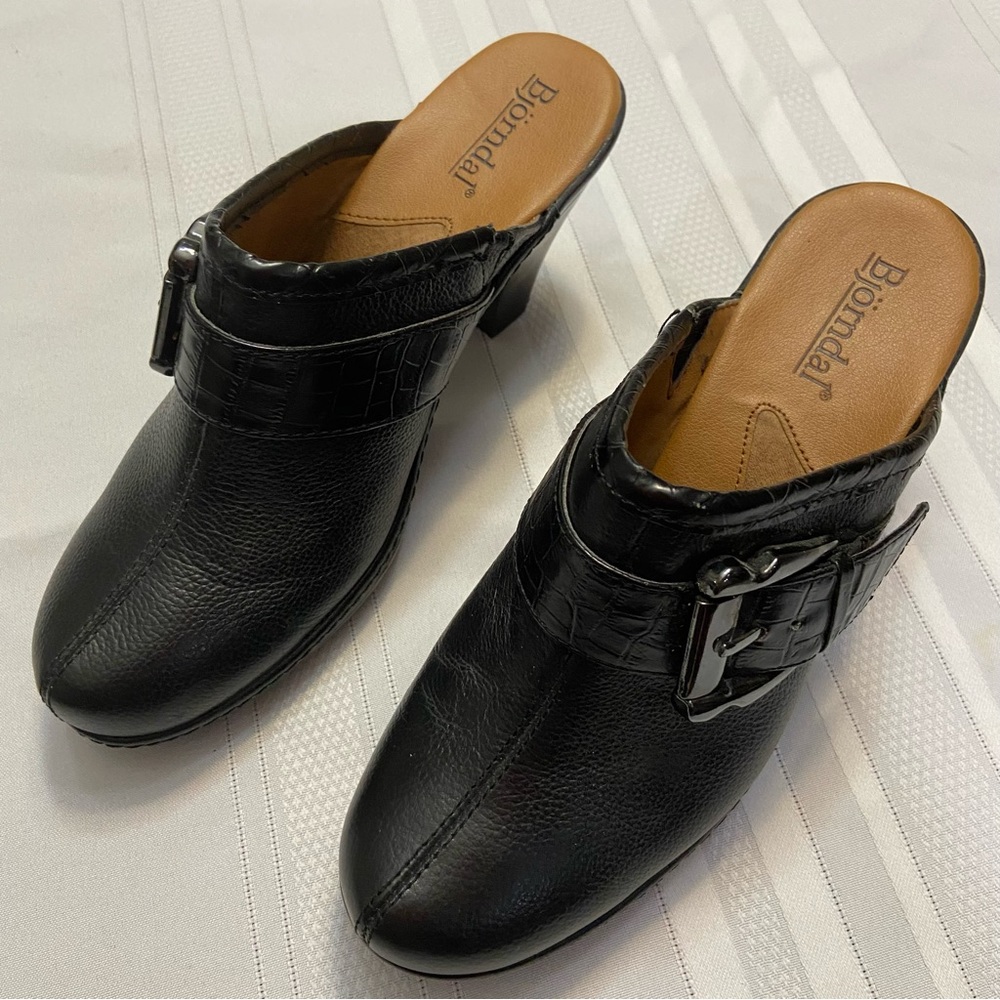 Bjorndal Black Leather Womens Heeled Dressy Clogs/ Mules Like New! Size 8